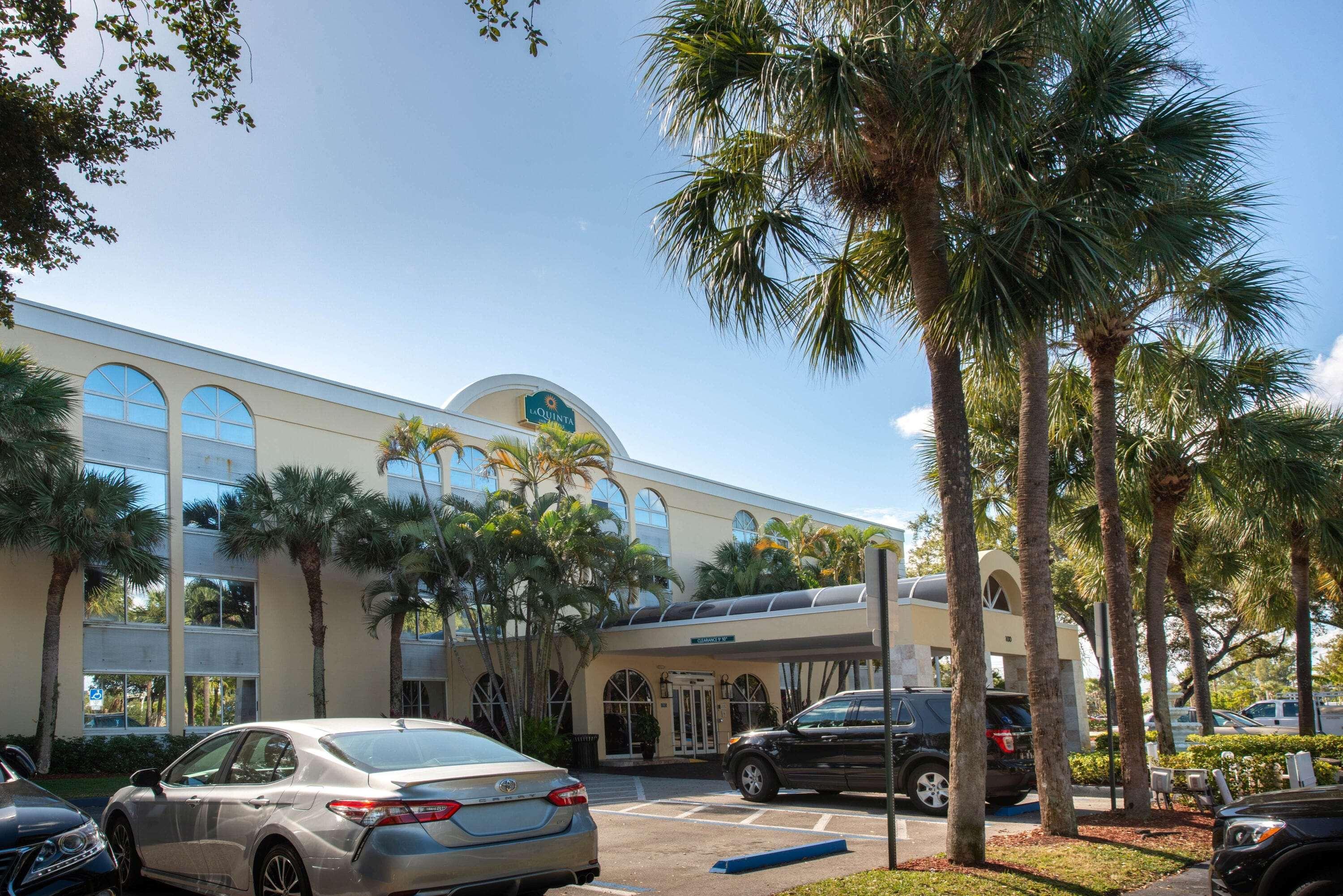 La Quinta I-95 Deerfield Beach - Next To The Home Depot & Behind The Wawa Exterior photo